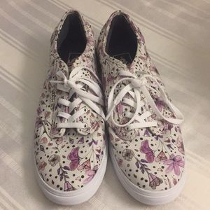 🎉🎉 Beautiful Floral Vans